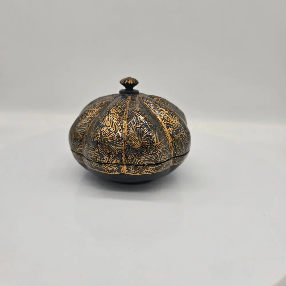 Vintage Handcrafted Kashmiri Papier-Mâché Powder Box Dark Academia Bedroom Decor